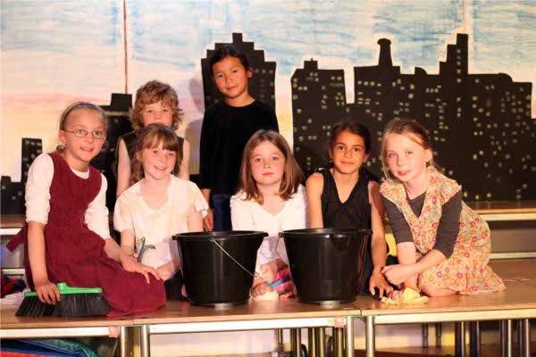 Annie Jnr 2011